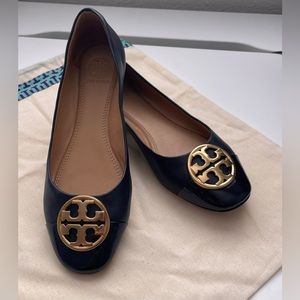Tory Burch Benton Ballet Flats - Black and Gold - Size 5 1/2